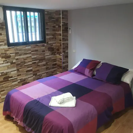 Apartamentos Deluxe Barajas-2